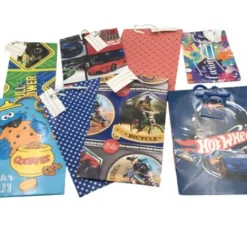 Suministros E Insumos De Oficina< Bolsas de regalo, de varios tamaños y diseños