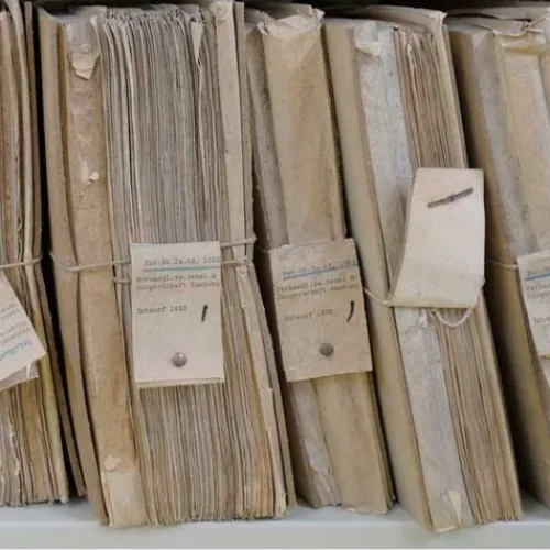 Suministros E Insumos De Oficina | Ganchos Legajadora Y Cosedora< Gancho Legajador Expediente Plástico por 20 Und.